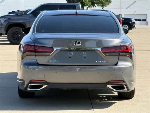 2022 Lexus LS 500 Base