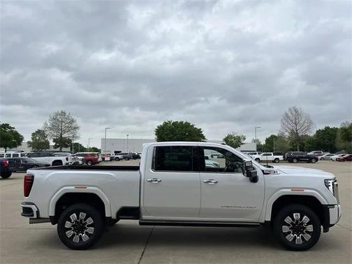 2024 GMC Sierra 2500 Denali