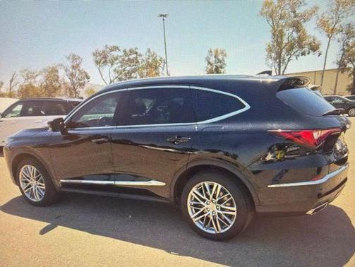 Majestic Black Pearl 2023 Acura MDX Advance Package