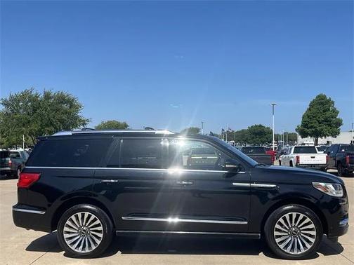 2019 Lincoln Navigator Reserve