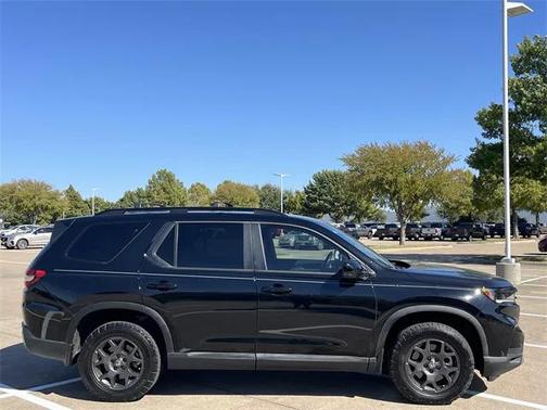 2023 Honda Pilot AWD TrailSport