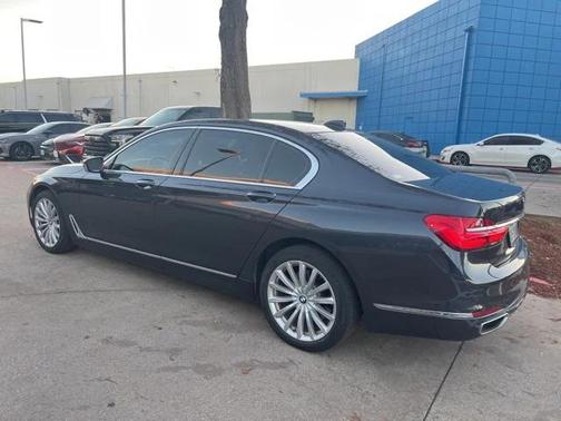 2018 BMW 740 