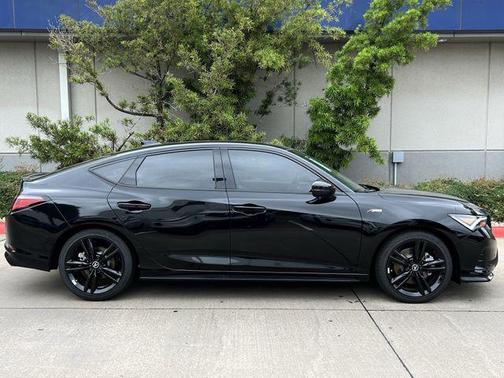 Platinum White Pearl 2026 Acura Integra FWD A-Spec with Technology
