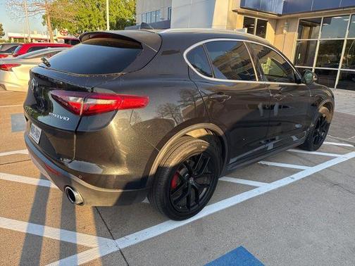 2018 Alfa Romeo Stelvio Ti