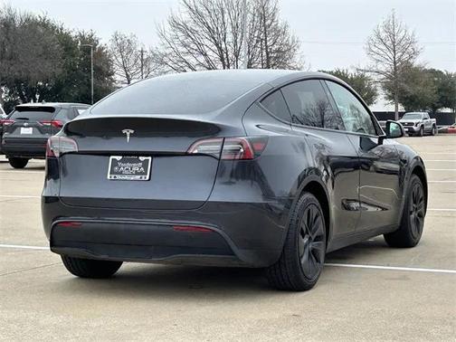 2024 Tesla Model Y Long Range Dual Motor All-Wheel Drive