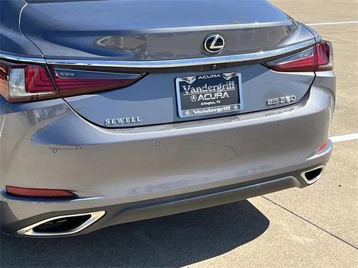 2021 Lexus ES 350 Luxury