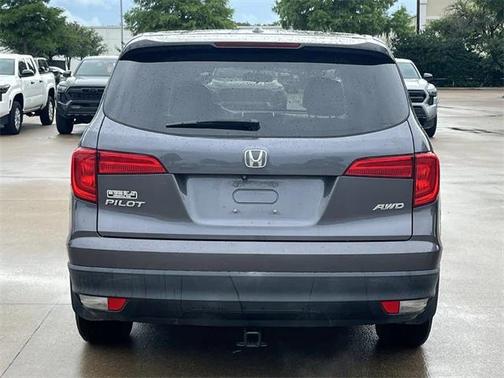 2018 Honda Pilot EX
