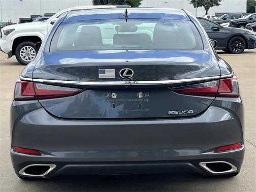 2022 Lexus ES 350 Base