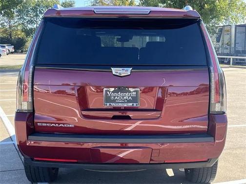 2019 Cadillac Escalade Platinum