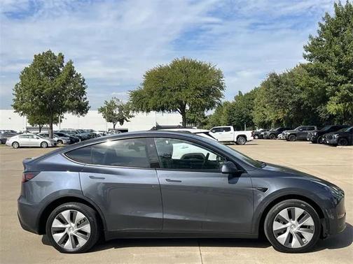 2023 Tesla Model Y Long Range Dual Motor All-Wheel Drive
