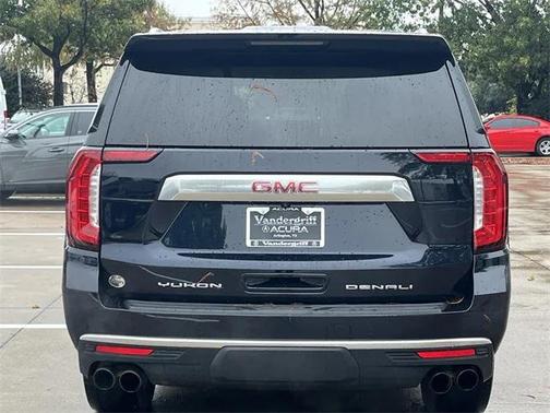 2022 GMC Yukon XL Denali