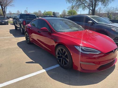 2022 Tesla Model S Base