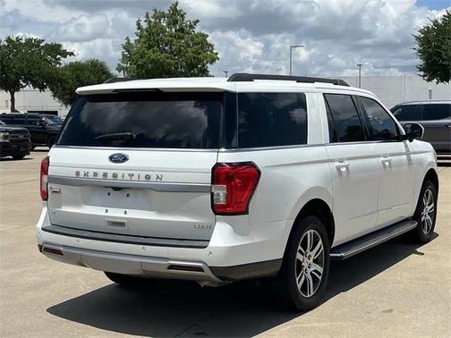 2022 Ford Expedition Max XLT