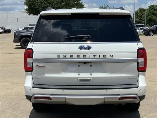 2022 Ford Expedition Max XLT