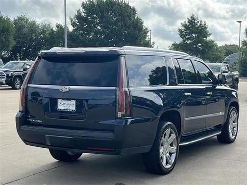 2020 Cadillac Escalade ESV Premium Luxury
