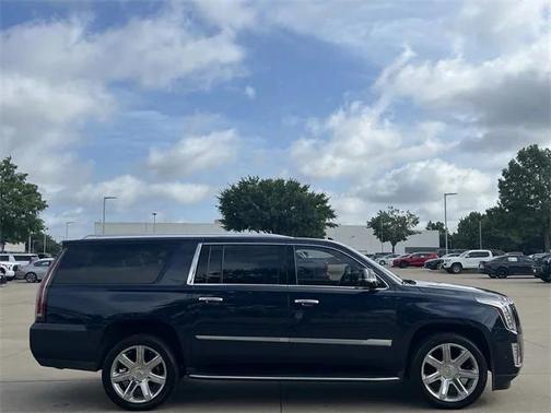 2020 Cadillac Escalade ESV Premium Luxury