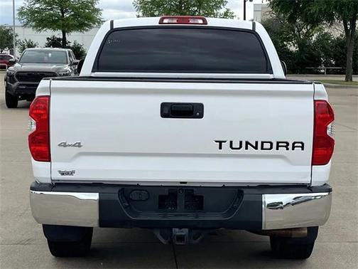 2017 Toyota Tundra SR5