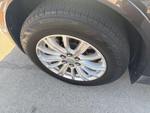 Dark Granite Metallic 2018 Cadillac XT5 Base