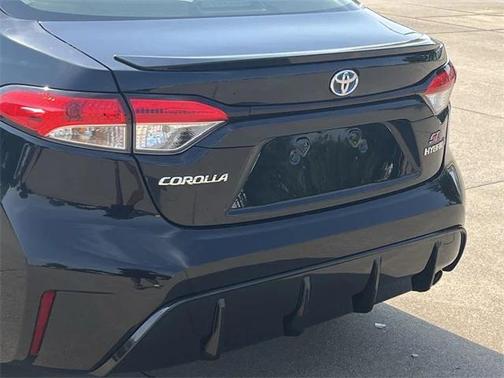 2024 Toyota Corolla Hybrid SE
