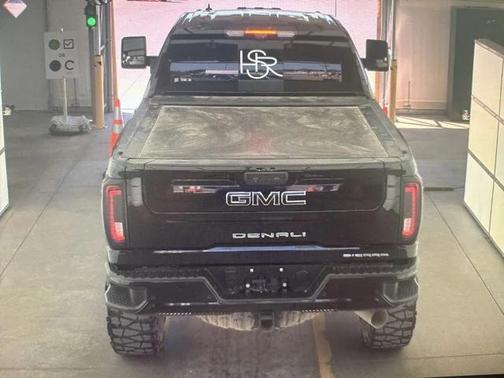 2021 GMC Sierra 2500 Denali