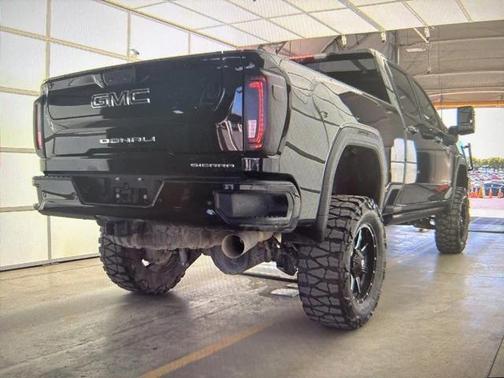 2021 GMC Sierra 2500 Denali