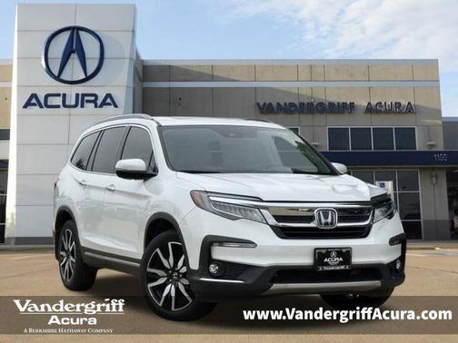 Platinum White 2022 Honda Pilot Touring 8-Passenger