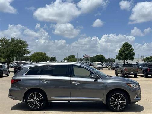 2016 INFINITI QX60 Base