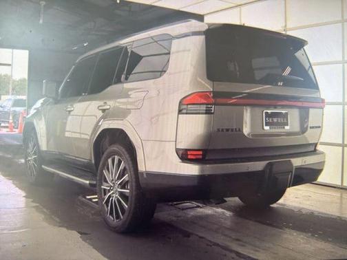Atomic Silver 2024 Lexus GX 550 Luxury