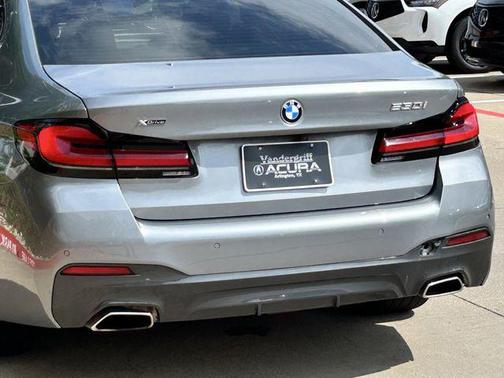 Skyscraper Gray Metallic 2023 BMW 530 i xDrive