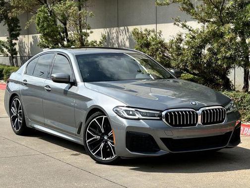 Skyscraper Gray Metallic 2023 BMW 530 i xDrive