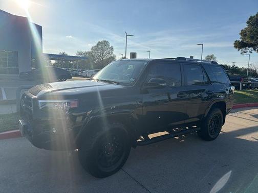 Midnight Black Metallic 2024 Toyota 4Runner SR5 Premium
