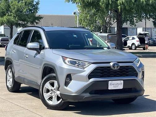 2021 Toyota RAV4 Hybrid XLE