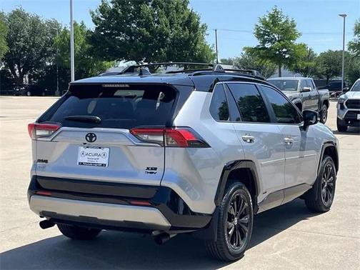 2025 Toyota RAV4 Hybrid SE