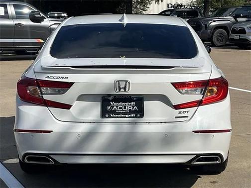 2019 Honda Accord Touring 2.0T
