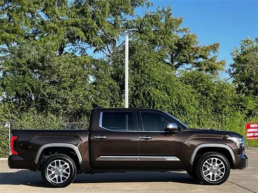 2023 Toyota Tundra Hybrid 1794 Edition
