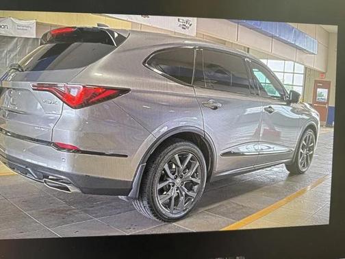 2022 Acura MDX A-Spec Package
