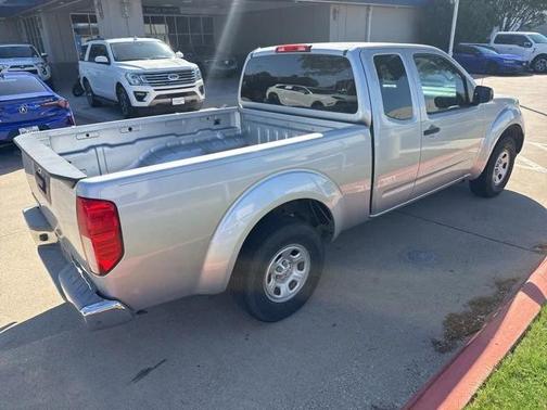 2015 Nissan Frontier S