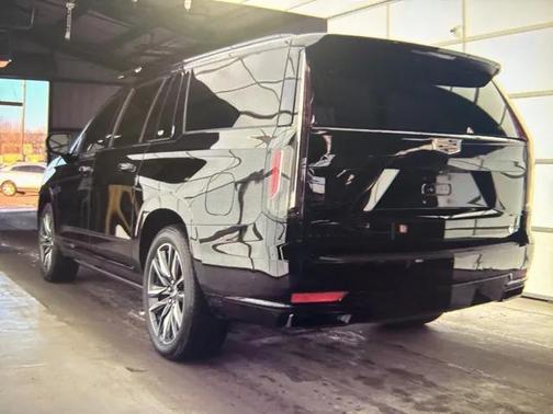 2022 Cadillac Escalade ESV Sport Platinum