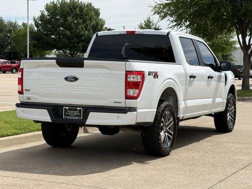 Oxford White 2022 Ford F-150 XL