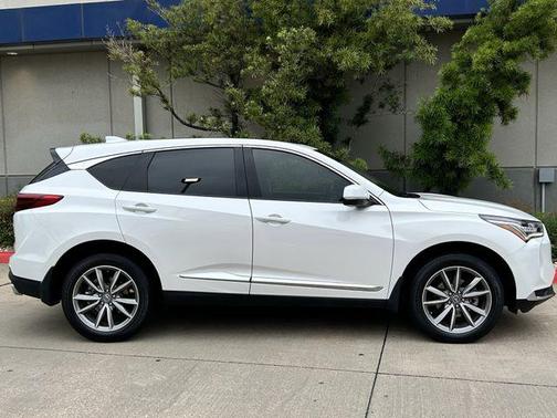 Platinum White Pearl 2024 Acura RDX Technology Package