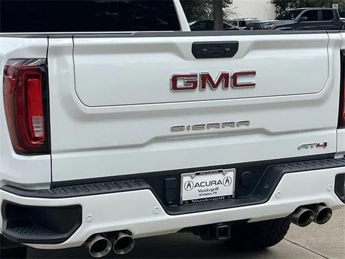 2023 GMC Sierra 1500 AT4