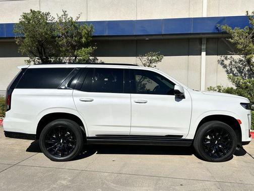 Crystal White Tricoat 2021 Cadillac Escalade Sport