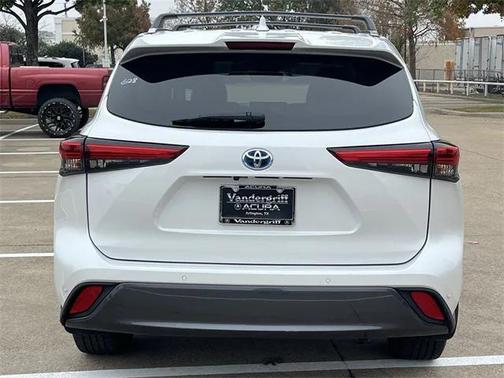 2022 Toyota Highlander Hybrid Limited