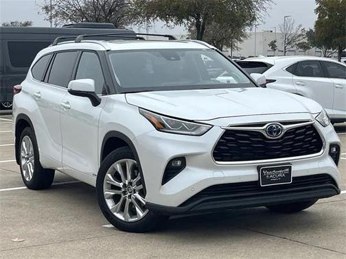 2022 Toyota Highlander Hybrid Limited