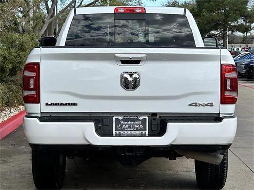 2024 RAM 2500 Laramie Crew Cab 4x4 6'4' Box