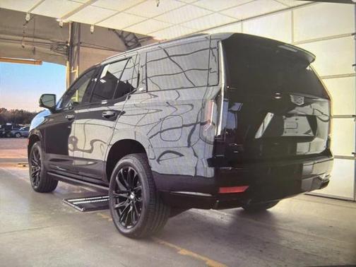 2024 Cadillac Escalade Sport