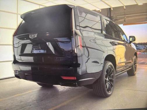 2024 Cadillac Escalade Sport