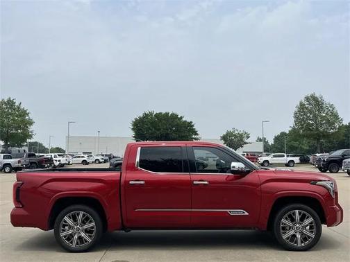 2023 Toyota Tundra Hybrid Capstone