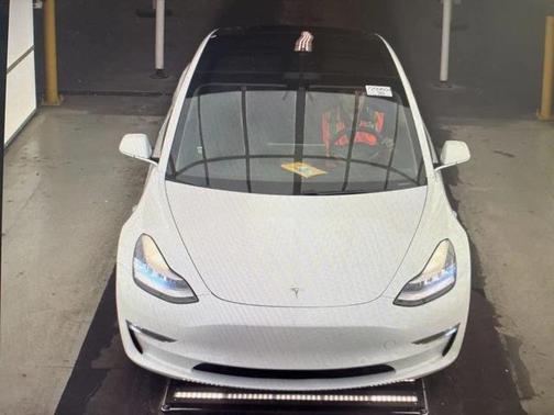 2020 Tesla Model 3 Performance