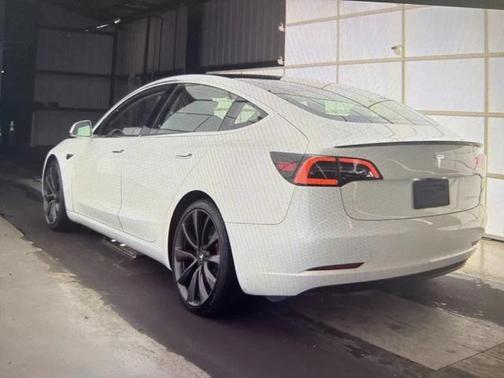 2020 Tesla Model 3 Performance